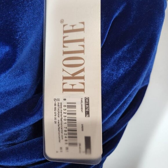 NWT Dekolte Velvet Strapless Gown Size‎ 42 - Picture 6 of 12